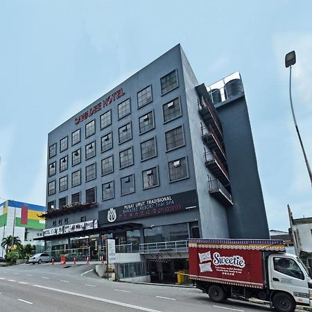 Capital O 90130 Sawadee Hotel Johor Bahru Exterior photo