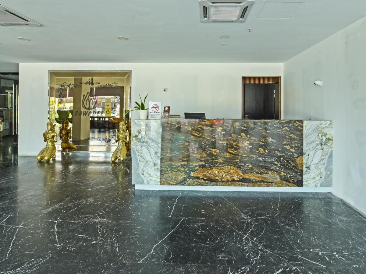 Capital O 90130 Sawadee Hotel Johor Bahru Exterior photo