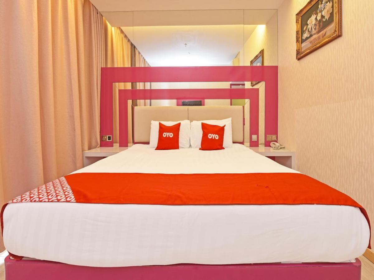 Capital O 90130 Sawadee Hotel Johor Bahru Exterior photo