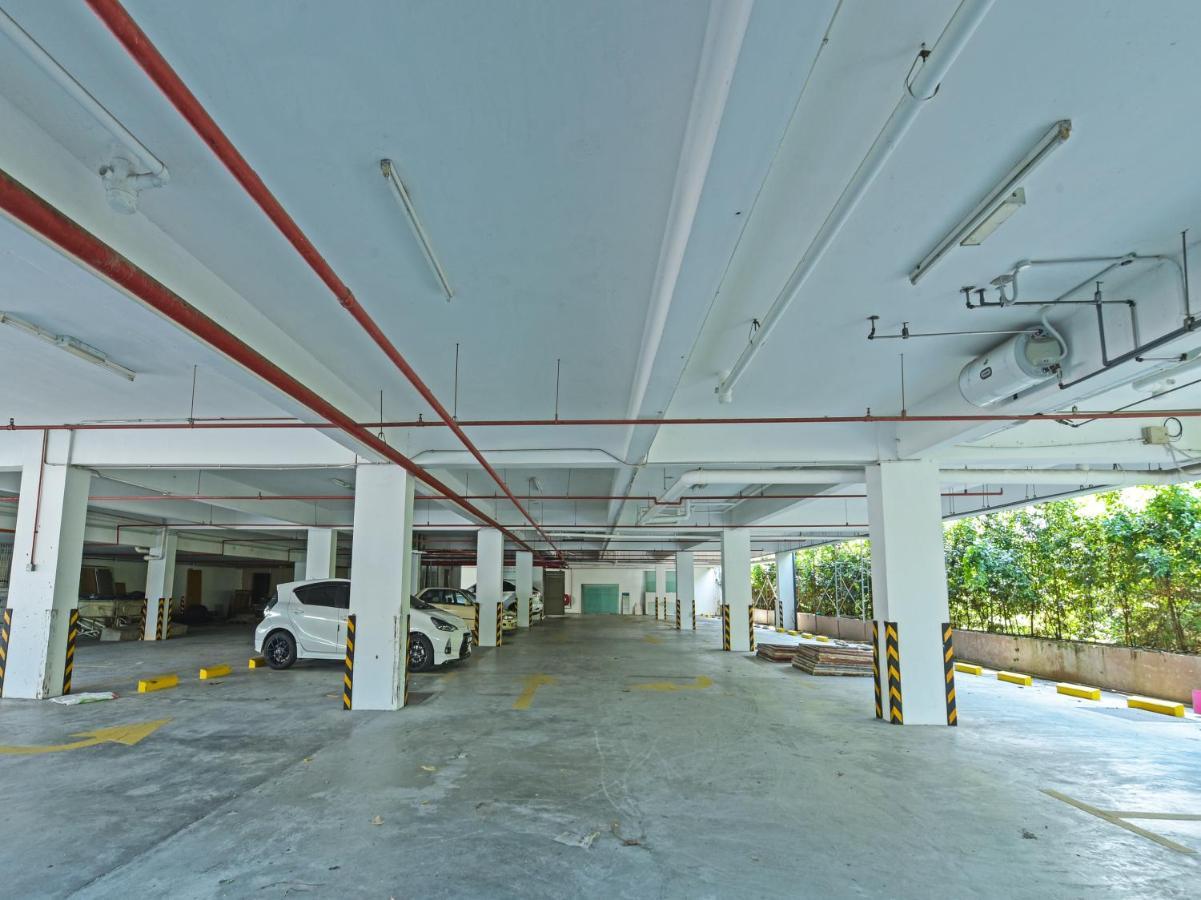Capital O 90130 Sawadee Hotel Johor Bahru Exterior photo
