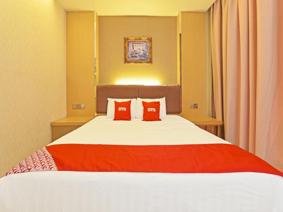 Capital O 90130 Sawadee Hotel Johor Bahru Exterior photo