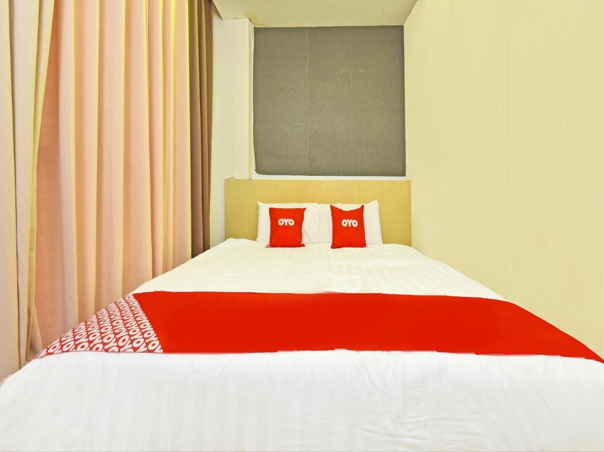 Capital O 90130 Sawadee Hotel Johor Bahru Exterior photo