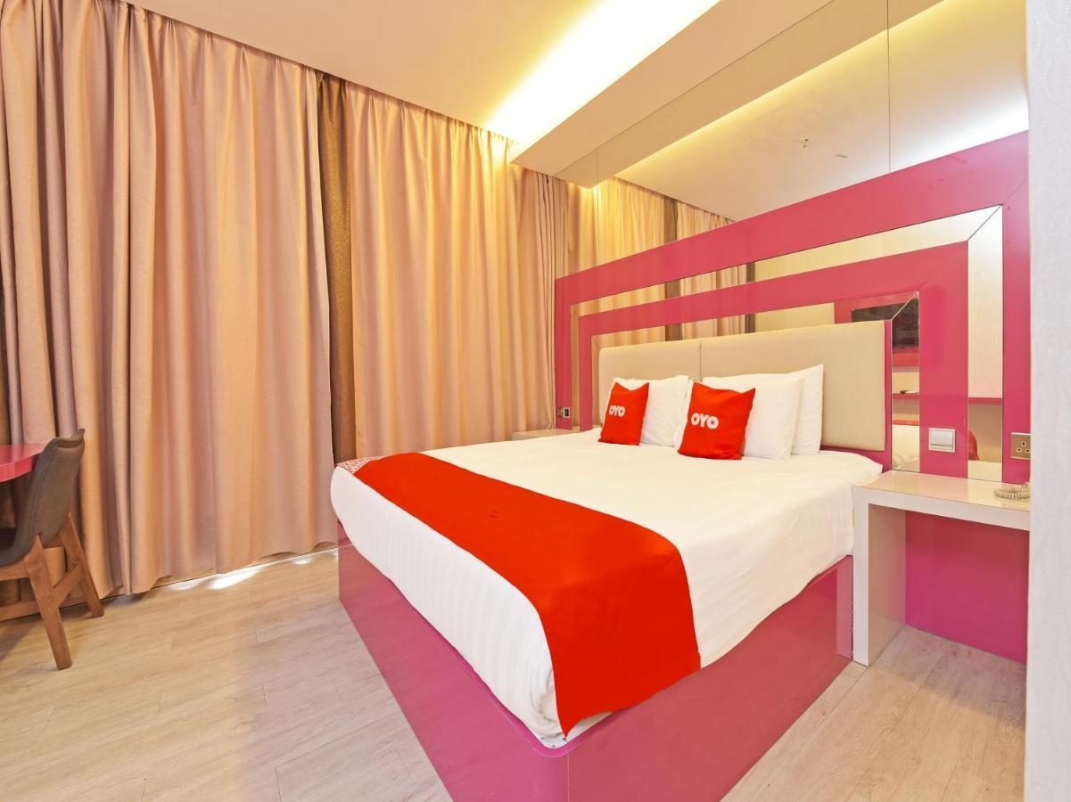 Capital O 90130 Sawadee Hotel Johor Bahru Exterior photo
